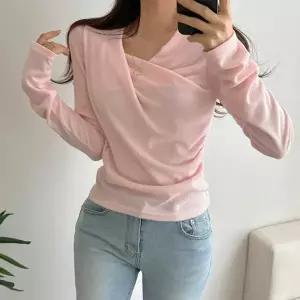 [하프클럽/옷자락]여자 분홍색 여리핏 드레이프 슬림 옆셔링 티셔츠