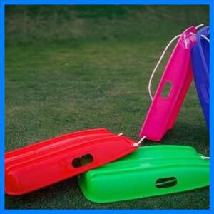 겨울 스포츠 스노우 스키 패드 썰매 썰매 스키 보드 야외 두꺼운 플라스틱 모래 잔디 썰매 슬라이더 잔디