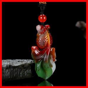 자연 다채로운 옥 풍부한 금붕어 펜 던 트 남자와 여자의 스웨터 체인 펜 던 트 년 이상 되었습니다.