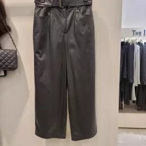 [하프클럽/더아이잗뉴욕]더아이잗2023봄최신상   에코레드와이더밴딩팬츠