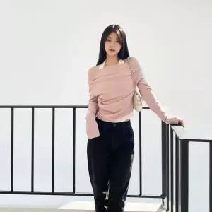 |KHTA06A|여성 슬림핏 골지 크롭 홀터넥 레이어드 오프숄더 셔링 니트 블라우스