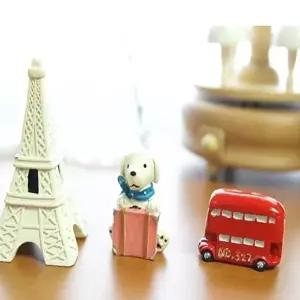 인테리어 장식 소품 파리 여행하는 강아지 미니어쳐 (KYR-W5ECCDB)