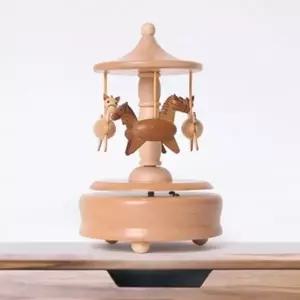 태엽 우드오르골 움직이는 회전목마 원목 뮤직박스 (KYR-WC56549)