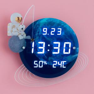 플라이토 유니버스 인테리어 LED 벽시계 33cm / 구매평 이벤트