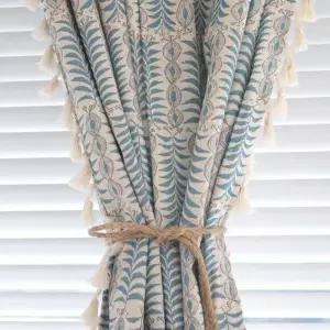 [텐바이텐][모모제작소]매종드_테슬 린넨 가리개커튼 140x120(1장)