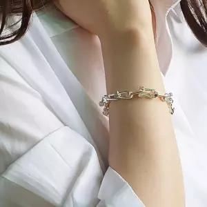 /옷자락 여자 봄 여름 패션 악세서리 시크 팔찌