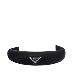 [중고명품] 블랙 삼각 로고 헤어밴드