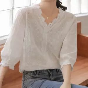 [퀸이즈][퀸이즈] [77까지]토미 7부 소매 브이넥 프릴 블라우스