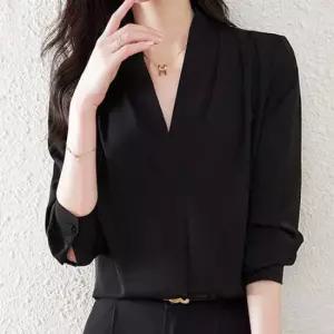 [퀸이즈] 브이 네크라인 심플 긴팔 블라우스