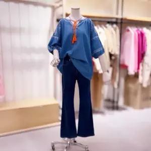 [대구백화점] [시에로]자수포인트 앞뒤편차 데님 블라우스(SG4SHF071)