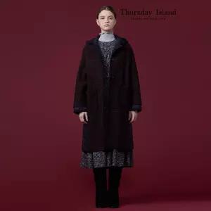 [Thursday Island] 퀼팅 블록 체크 코트(T238MCT257W)