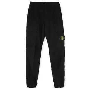 [스톤아일랜드][명품] 스톤 아일랜드 25SS 스톤 와펜 밴딩 카고바지 블랙 K1S153100031