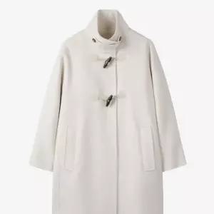 [롯데백화점]쥬크 하이넥 토글 에이라인 코트 Z254MSG538