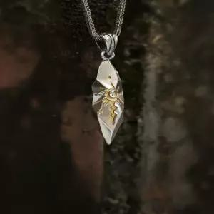 시선을끄는 태양문양 실버925펜던트 55cm 실버체인줄 포인트 디자인 남성 데일리 순은목걸이