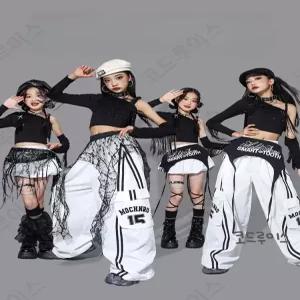 코드루이스 시크한 블랙 태슬 탑 화이트 벌룬스커트 여아 방송댄스복 스우파 힙합 댄스학원