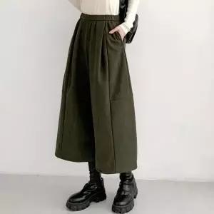 [다잇템] 여성 골덴 통 한파 와이드핏 밍크기모 9부 바지