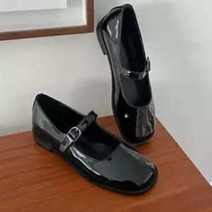 [하프클럽/]하객 룩 구두 결혼식 패션 여성 스커트 원피스 코디