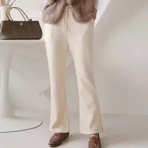 [까르죠아]겨울 골덴 부츠컷 팬츠 여성 겨울 나팔 바지 여자 방한 융 (44358013