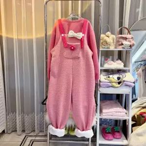 뽀글이 겨울 멜빵수트 멜빵바지 오버롤 팬츠 양털 라벨리아