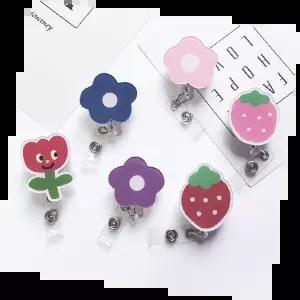 캐릭터사원증 귀여운 디자인 안전한 소재 유치원 초등학생 필수 아이템 열쇠고리 형태