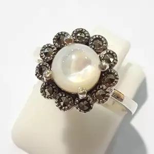 [블루케이] A급미니꽃 화이트자개 원석반지210704-18n