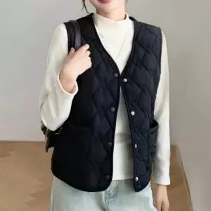 여성 패딩조끼 단추 엄마 겨울 패딩 경량 간절기 할머니 가벼운 다운패딩 털조끼