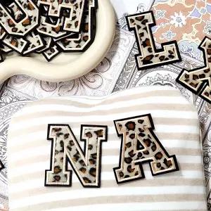 알파벳 호피 의류 세트 스카프 팬츠 모자 지갑 가방 티셔츠 패턴 코디