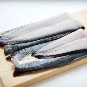 풍천 민물장어 2미 1kg (손질 후 700g 내외)+소스 생강 포함