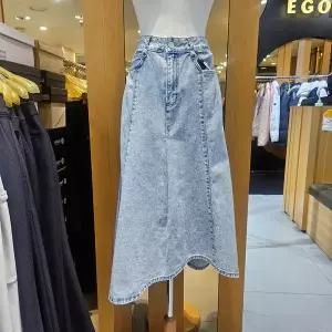 [에고이스트]절개포인트머메이드핏롱데님스커트/ES1DS761_BP