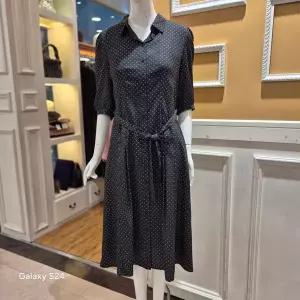 [하프클럽/] 비씨비지 가을25 큐브 프린트 원피스 B5C7O671