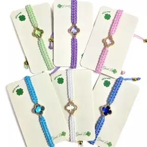 네잎클로버 행운 팔찌 1세트 우정 아이템 귀여운 악세사리 장난감 커플