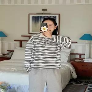 MADE 피크닉 스트라이프 세미크롭 카라 티셔츠 (2 color)