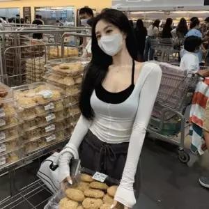 홀터넥 이지룩 매치너블 스트라이프 코디 티셔츠 세트 레이어드