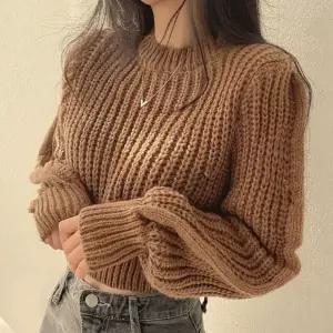 라운드넥 긴팔 도톰 크롭니트티 NF-89