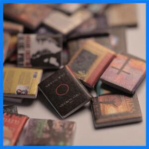 인형의 집 장식용 미니 책 200개 불안 테마 책장 전시용 미니어처 액세서리