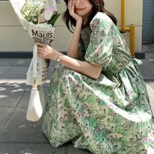 [옷자락]여자 봄 여름 데일리룩 데이트룩 플라워 퍼프 미디 원피스