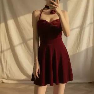 [신세계라이브쇼핑][옷자락] 여성 벨벳 홀터넥 슬림 미니 플레어 원피스