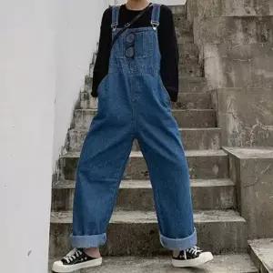 여성 멜빵 와이드핏 데님 점프수트 트렌디한 스타일 청바지 멜빵