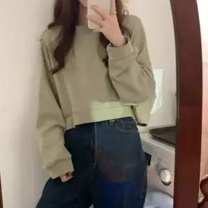 크롭맨투맨 간절기 무지 여자 2컬러 크롭 티셔츠 맨투맨 라운드