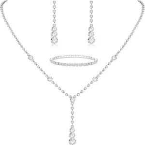 여성용 Jstyle 실버 도금 주얼리 세트 라인스톤 크리스탈 목걸이 드롭 귀걸이 링크 뱅글 팔찌 신부 결혼식