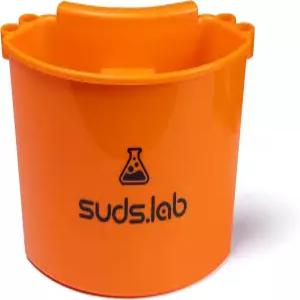 Suds Lab 세차 정리함 - 집 정원 캠핑 낚시 도구 유니버설 핏을 위한 세부 청소 캐디 및 다목적 걸이