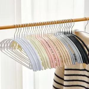 단단한 스틸 논슬립 코팅 어깨뿔방지 니트 옷걸이 70P