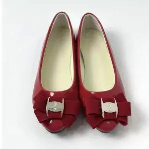 ONM 리본 장식 러블리 여성구두 펌프스힐 에나멜 플랫슈즈