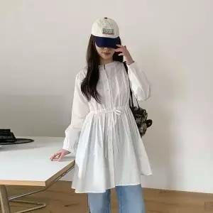 [하프클럽/셀러허브_여성트랜드패션]여자 벨티드 밴드넥 핀턱 후레아 미니