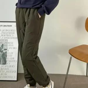 겨울 여성 조거팬츠 패딩바지 퀼팅 누빔바지 방한 바지 패딩 면팬츠