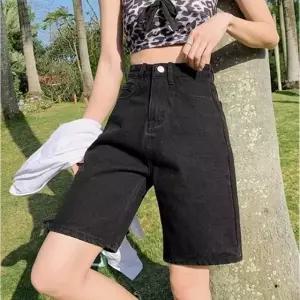 여름 휴가 룩 나들이 데님 반바지 버뮤다 팬츠 코디