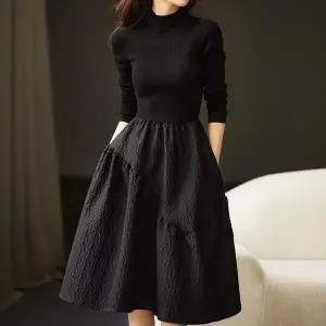 [하프클럽/]파이푸 니트 배색 자가드 원피스