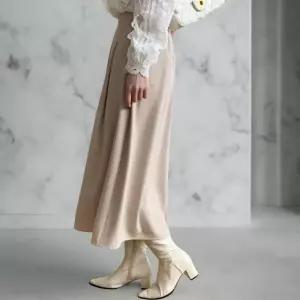 여성 사계절 간절기 데일리 세련된 플리츠 롱스커트