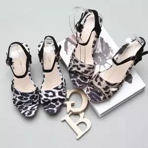 [하프클럽/]패턴 10굽 여성웨지샌들