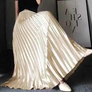 여성 새틴 밴딩 롱플리츠 스커트 하늘하늘 치마